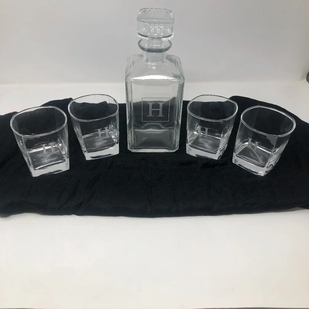 *H* Cathy's Concepts 5pc Monogrammed Decanter Set